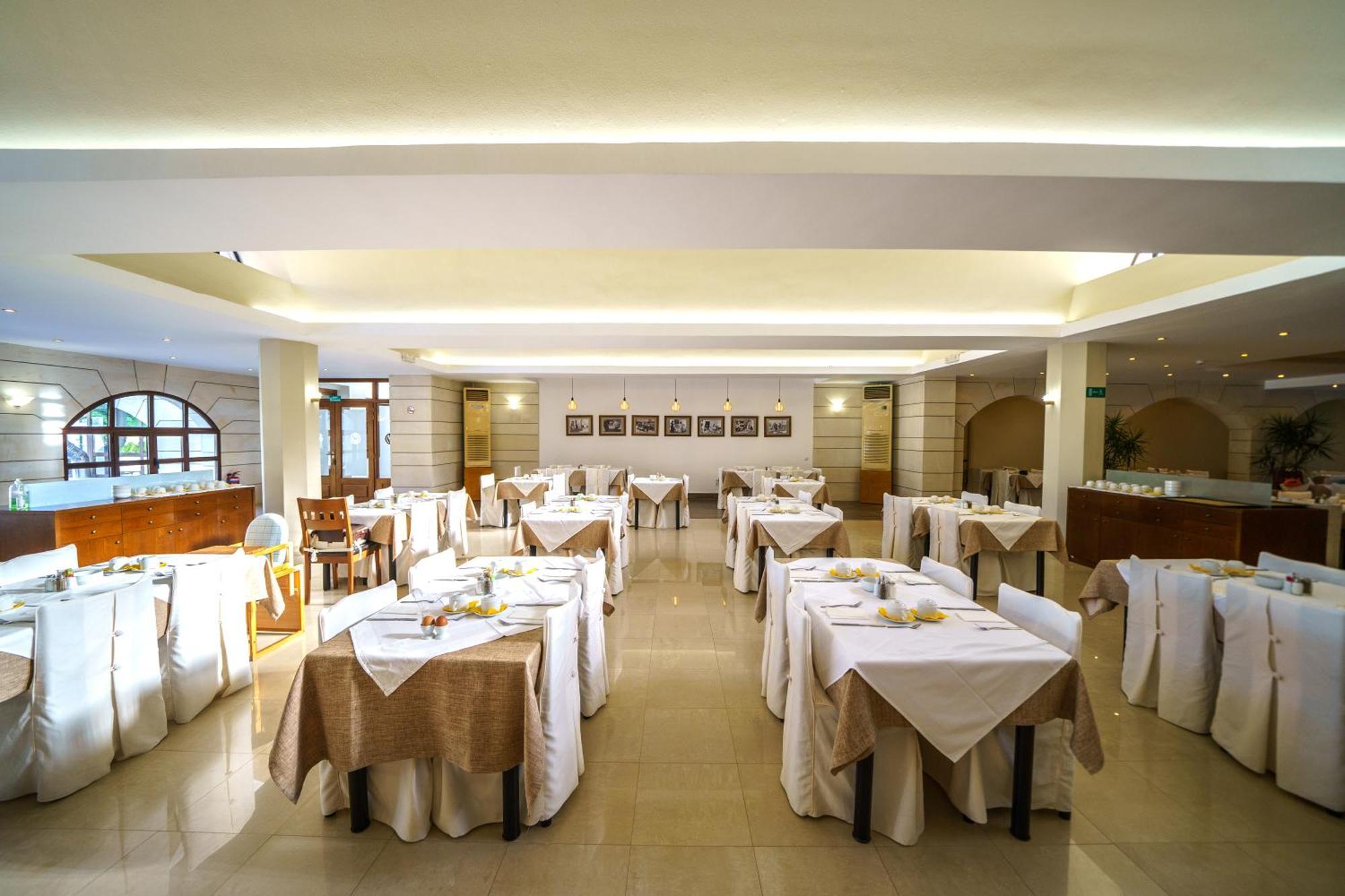 Macaris Suites & Spa Rethymno Exteriör bild